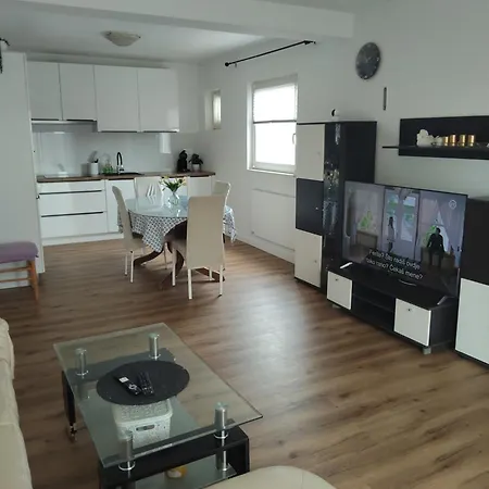 Apartment Lucija *