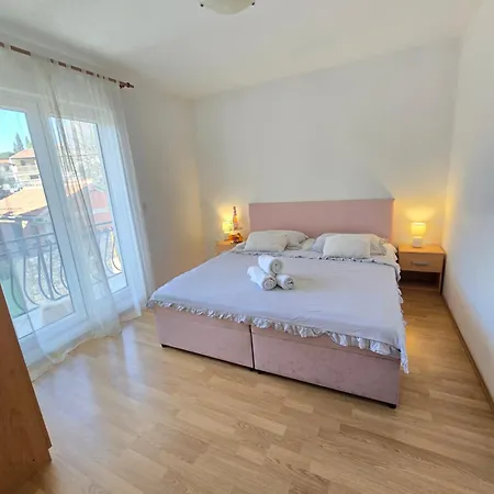 Lucija Apartman Jezera